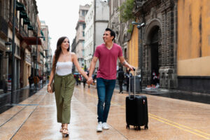 Read more about the article The Ultimate Luggage Guide for Every Traveler